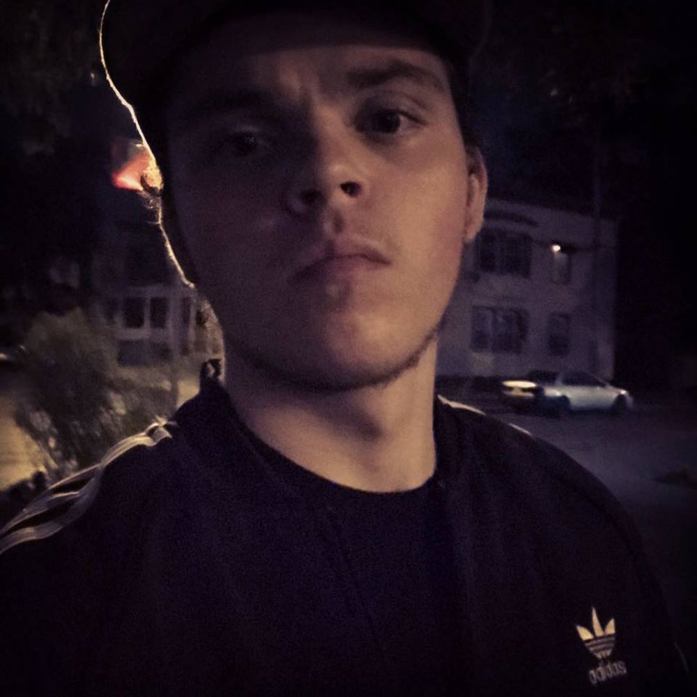 Meet your Posher, Zach